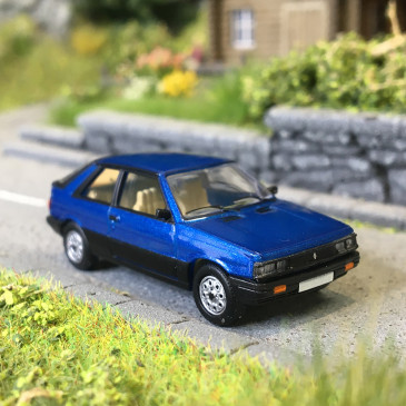 Renault 11, 3 portes GTL phase 1, bleu, 1983 - SAI 7700 - HO 1/87