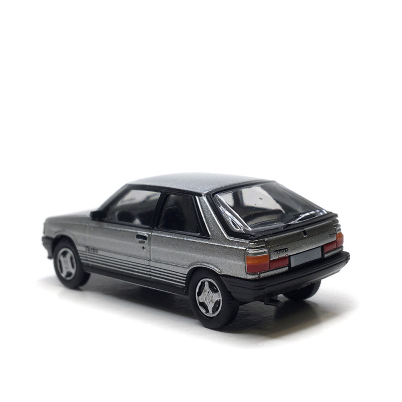Renault 11 Turbo, 3 portes phase 1, argent, 1984 - SAI 7705 - HO 1/87