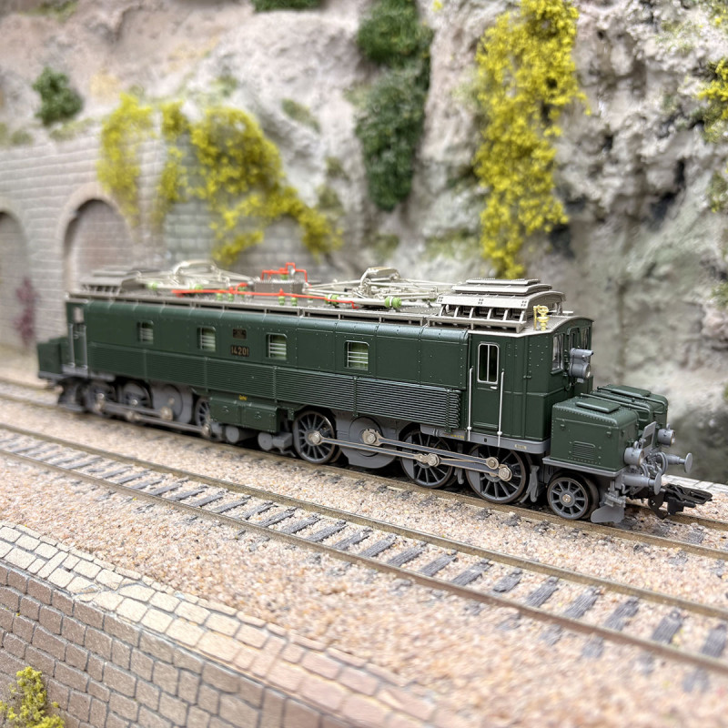 Locomotive électrique Ce 6/8 I, N°14201, "Köfferli", CFF, Ep. III, digital son - TRIX 22963 - HO 1/87