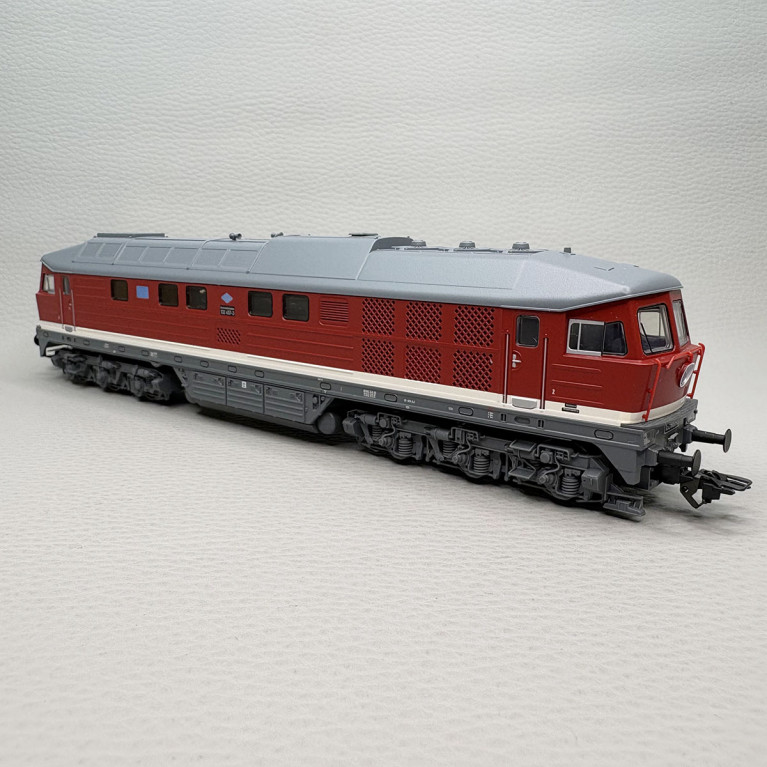 Locomotive diesel lourde BR 132 457-3, DR - TRIX 22407