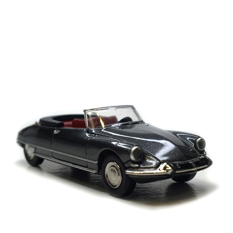 Citroën DS 19 cabriolet ouvert, gris, 1963 - SAI 7807 - HO 1/87