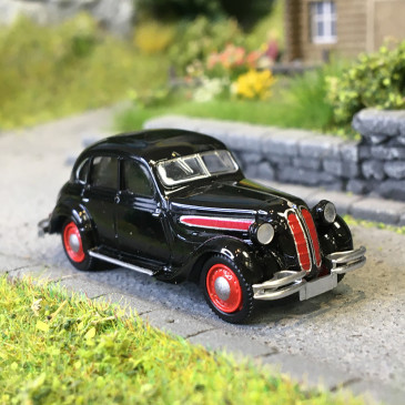 BMW 326, noir, rouge, 1936 - BREKINA 24561 - HO 1/87