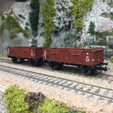 Coffret de 2 Wagons tombereaux Ludwigshafen caisse métallique, 701 125, 703 201, DB, Ep. III - REE MODELES WB926 - HO 1/87