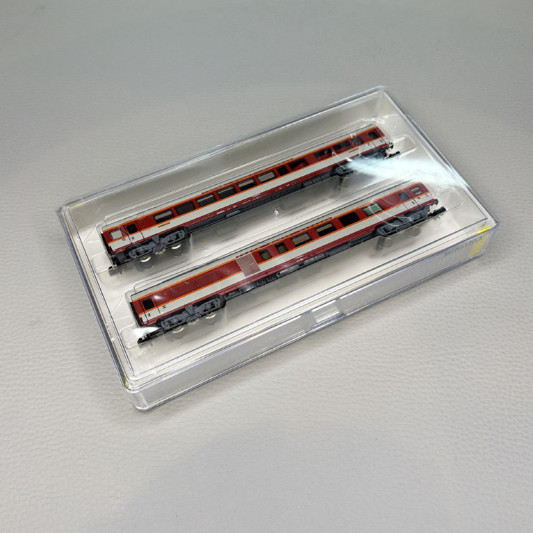 2 voitures "Grand Confort", TEE, mixte fourgon et restaurant, SNCF - MINITRIX 15692