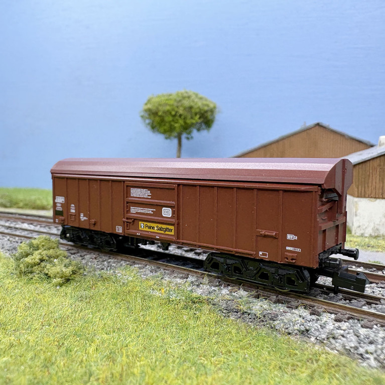 Wagon tombereau à toit pivotant de type Taes 890, DB, Ep. IV - MINITRIX 18951 - N 1/160