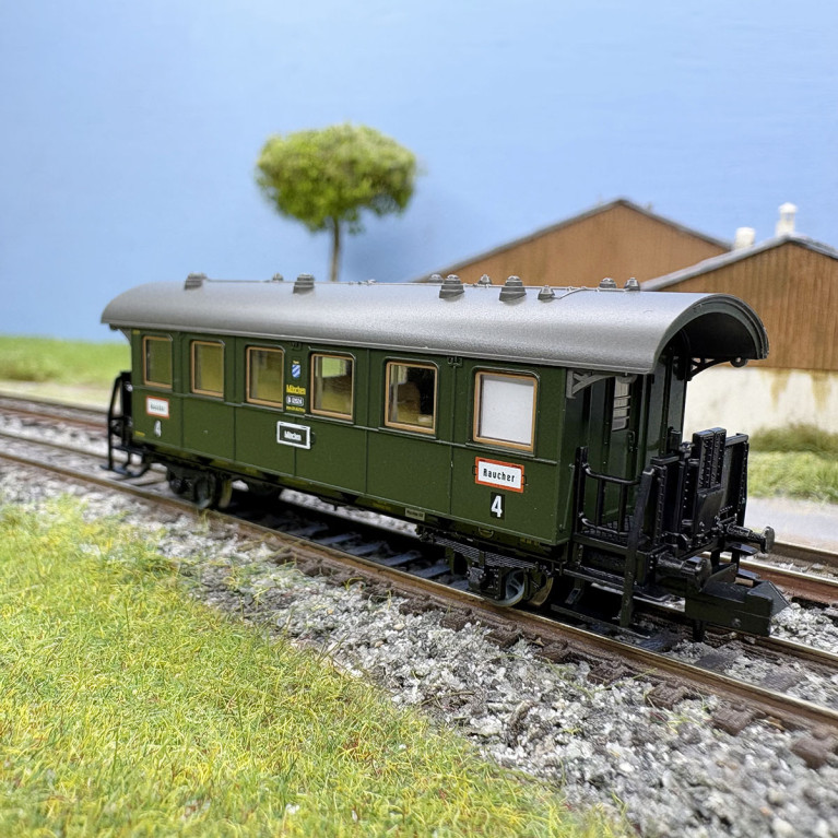 Voiture voyageurs de type Di (baie 10) 4CL, DRB GV Bay, Ep. II - MINITRIX 18964 - N 1/160