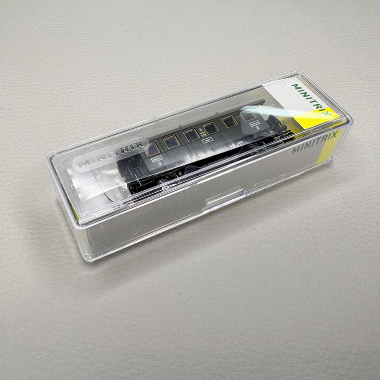 Voiture voyageurs de type Ci (baie 10) 3CL, DRB GV Bay - MINITRIX 18963