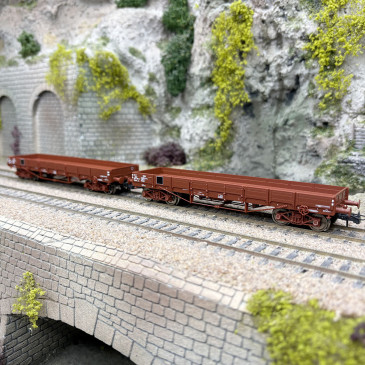 2 wagons plats à ridelles, type TP, à bogies, SNCF, Ep. III et IV - ROCO 6600224 - HO 1/87