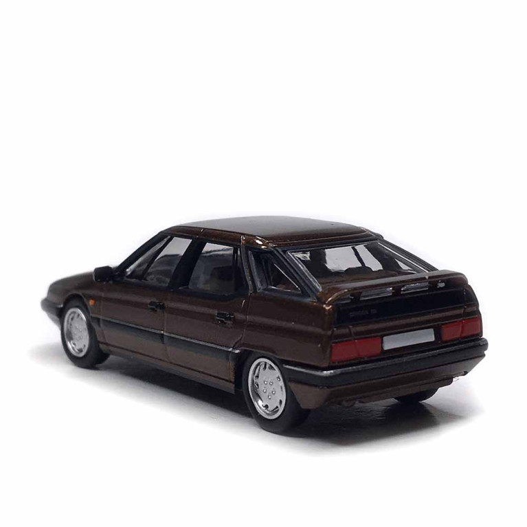 Citroën XM, marron métal, 1989 - SAI 3036 - HO 1/87