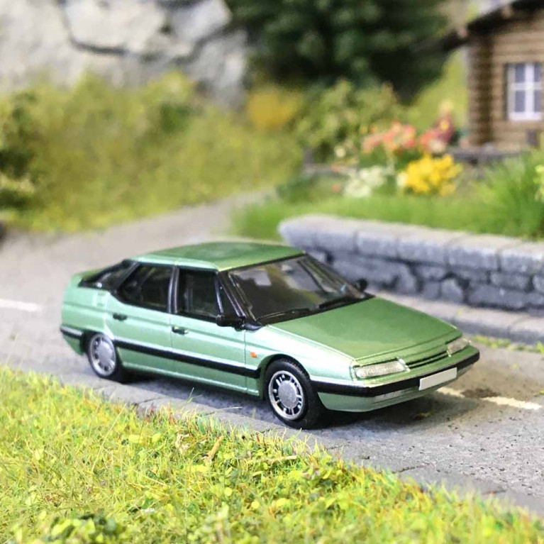 Citroën XM, vert métal, 1989 - SAI 3037 - HO 1/87