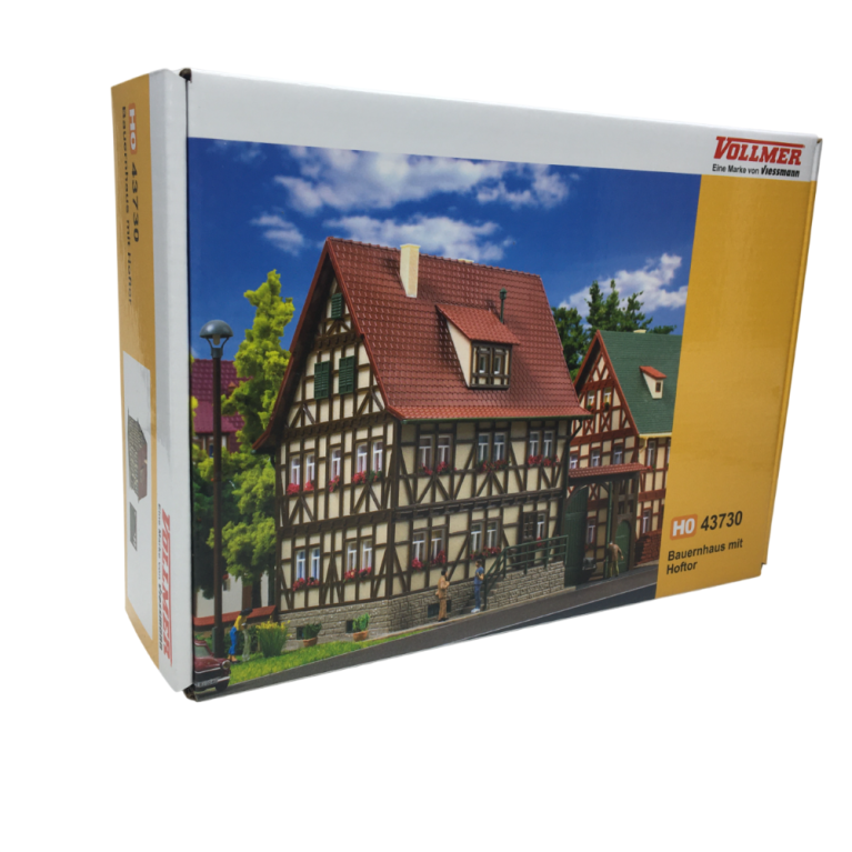 Ferme avec portail de cour - VOLLMER 43730 - HO 1/87