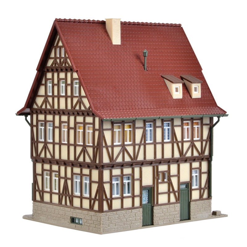 Ferme avec portail de cour - VOLLMER 43730 - HO 1/87