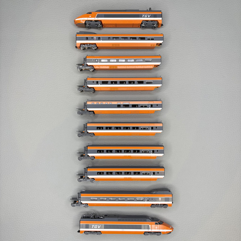 TGV PSE  "Sud Est", rame N°08, 10 éléments, SNCF  - KATO 10-2134