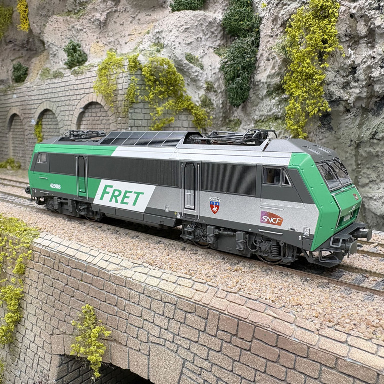 Locomotive électrique BB 426086, FRET, logo Carmillon, SNCF, Ep. VI, digital son - JOUEF HJ2469S - HO 1/87