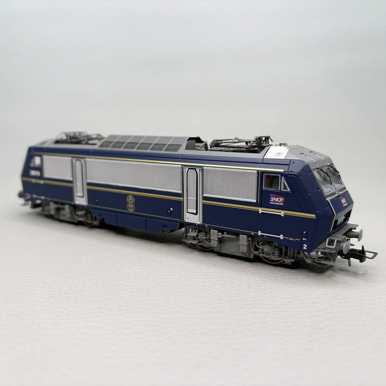 Locomotive électrique BB 26019, "Trains Spéciaux", logo Carmillon, SNCF - JOUEF HJ2468S