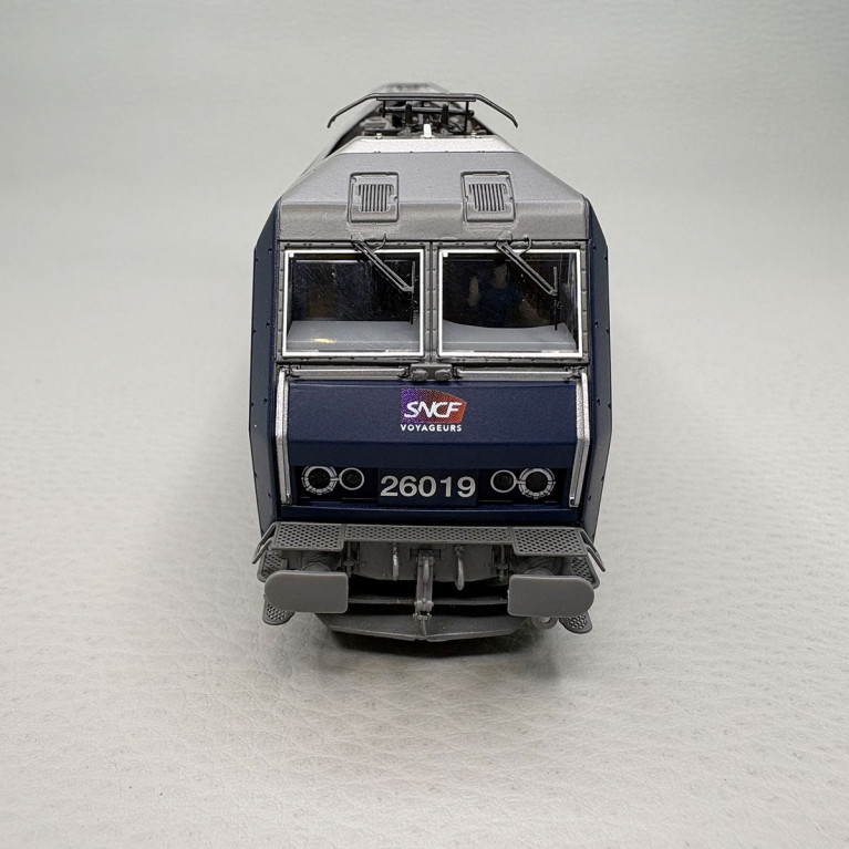Locomotive électrique BB 26019, "Trains Spéciaux", logo Carmillon, SNCF - JOUEF HJ2468S
