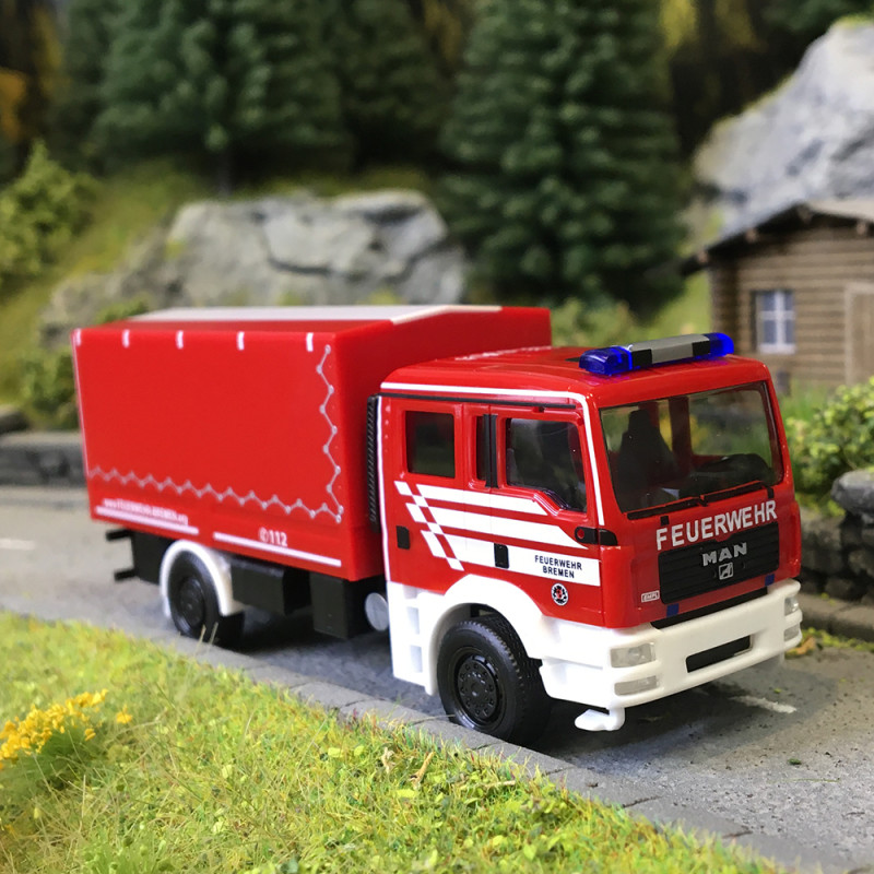 MKD 682 HO - Bal des pompiers - MKD - Modélisme ferroviaire - Vente en MKD 682 HO - Bal des pompiers - MKD - Modélisme ferroviaire - Vente en