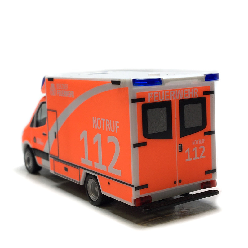 Ambulance, Mercedes Benz, Sprinter '18, Service d'incendie de Berlin - HERPA 098953 - HO 1/87