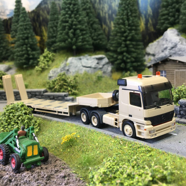Mercedes Benz, Actros L MP1, semi-remorque surbaissée, armée Belge, beige sable - HERPA 747271 - HO 1/87