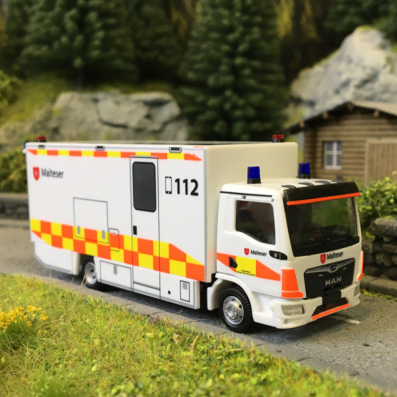 MAN TGL CC, fourgon, Malteser Munich - HERPA 098809 - HO 1/87