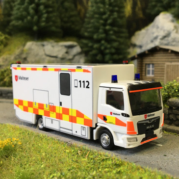 MAN TGL CC, fourgon, Malteser Munich - HERPA 098809 - HO 1/87