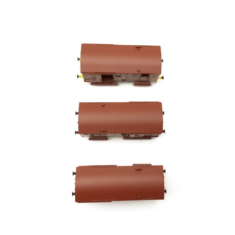 3 Fourgons Us UIC sans feu de fin convoi SNCF-HO 1/87-EPM E51012