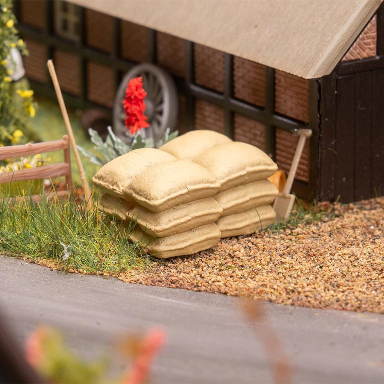 30 Sacs, empilés - Faller 180010 - HO 1/87