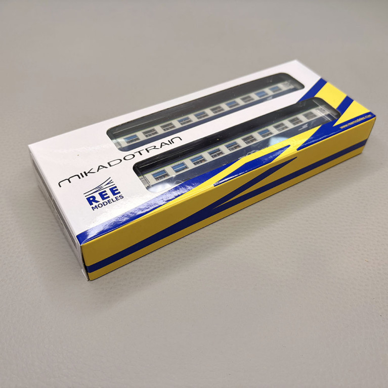 2 voitures couchettes UIC B9c9x, 2CL, livrée "TEN", logo Casquette, SNCF - REE NW-354