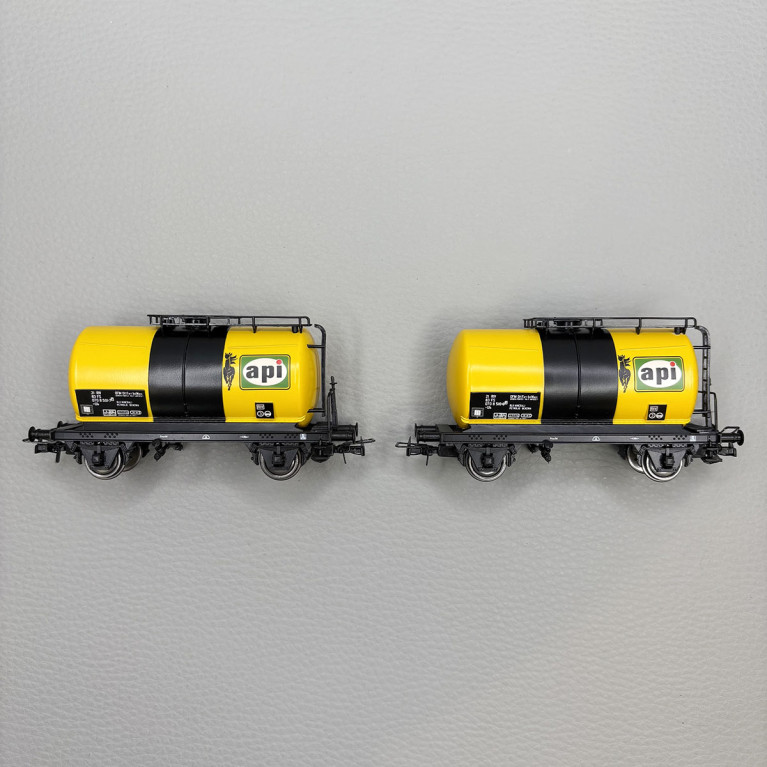 2 wagons citerne de type Uh, "API", FS - RIVAROSSI HR6566
