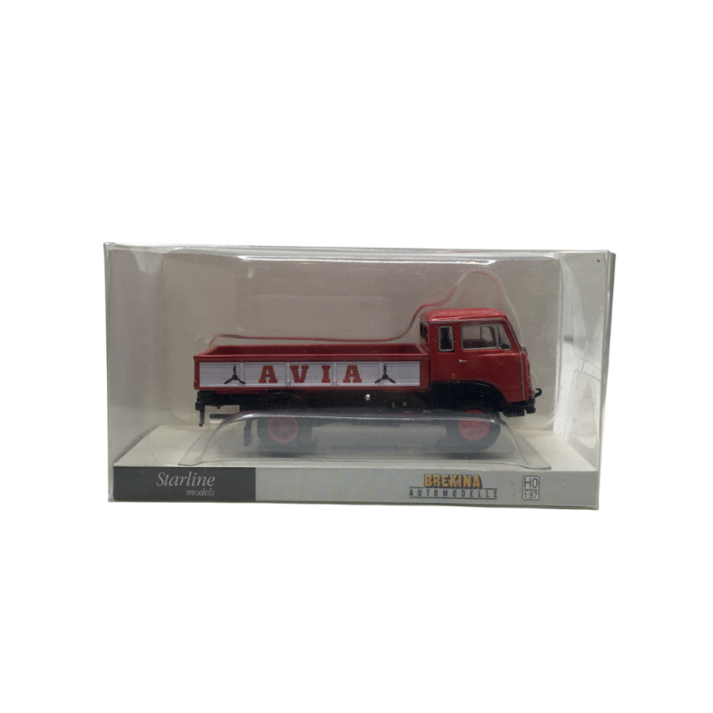 Fiat 642, plateau à ridelle, AVIA, 1962 - BREKINA 58616 - HO 1/87