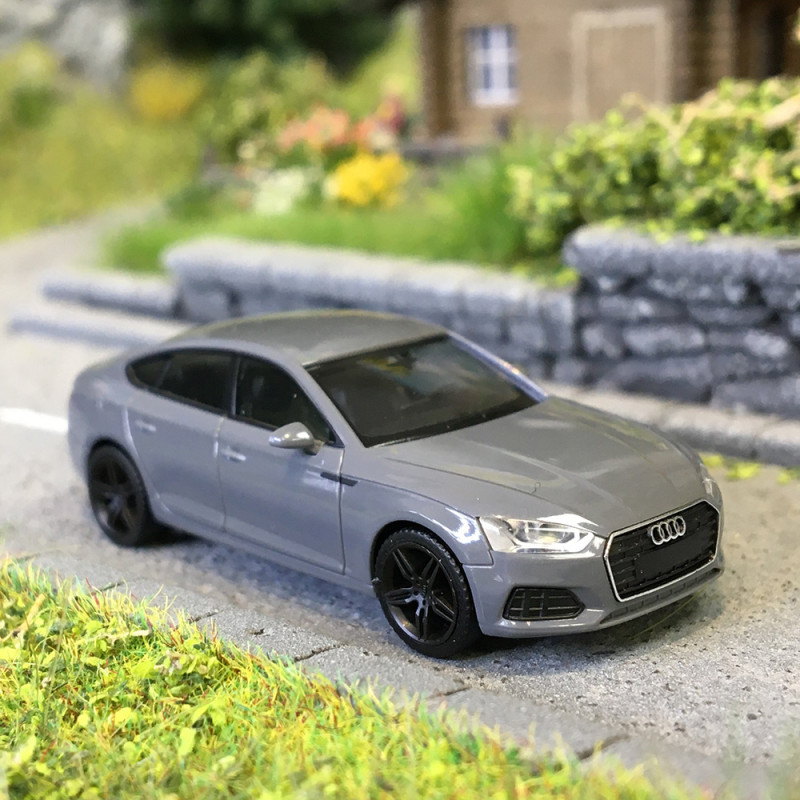 Audi, A5 Sportback, gris nardo - HERPA 028707-002 - HO 1/87