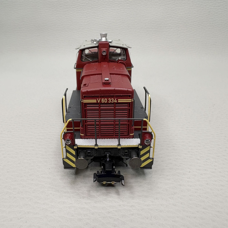 Locomotive diesel de manœuvre, V 60 334, DB - TRIX 25600