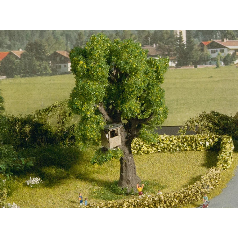 Arbre avec cabane - NOCH 21766 - N 1/160