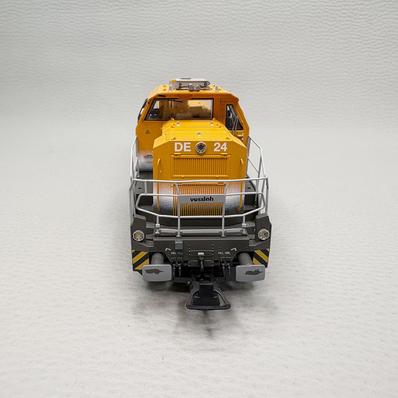 Locomotive diesel Vossloh DE 18, "DE 24", BASF- RIVAROSSI HR2988