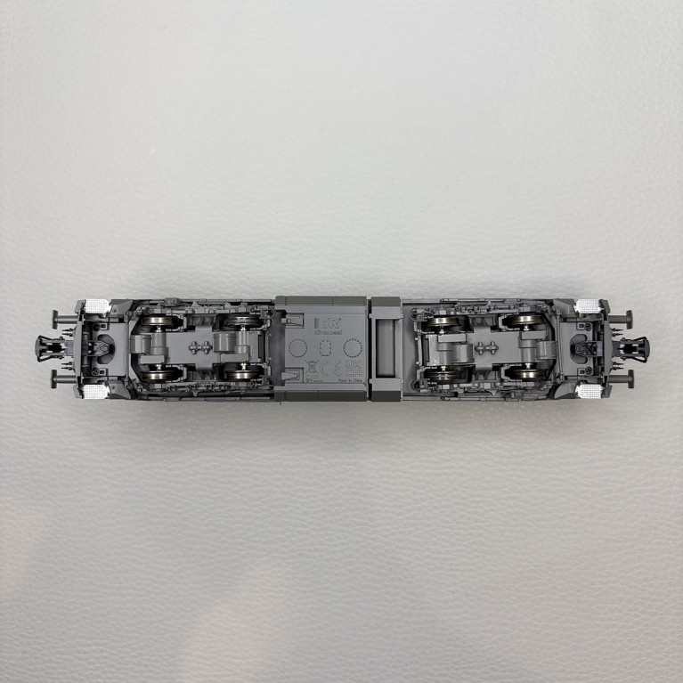 Locomotive diesel Vossloh DE 18, "DE 24", BASF- RIVAROSSI HR2988