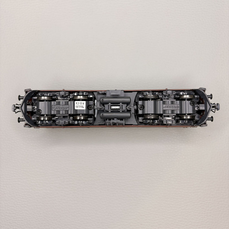 Locomotive électrique Re 4/4 II, N°172, BLS - Roco 7510159