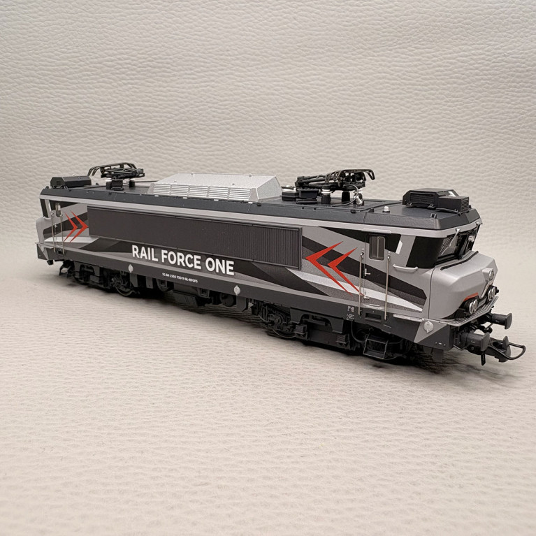 Locomotive électrique N°1750, Rail Force One, "NL" - Roco 7500165