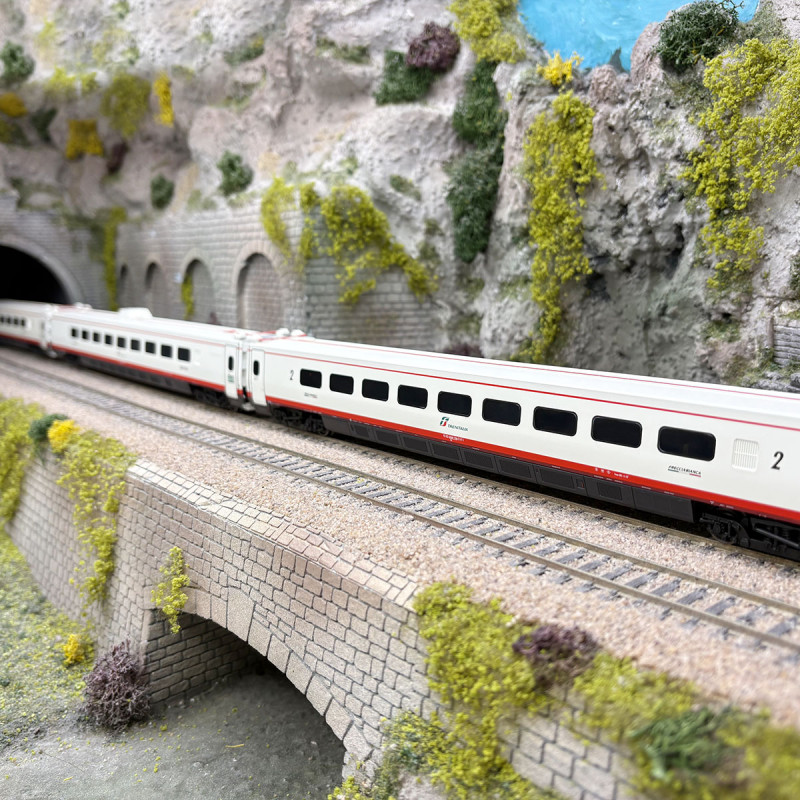 Complément ETR 470 N°26, "Frecciabianca", 5 éléments, FS, Ep. VI - RIVAROSSI HR3024 - HO 1/87