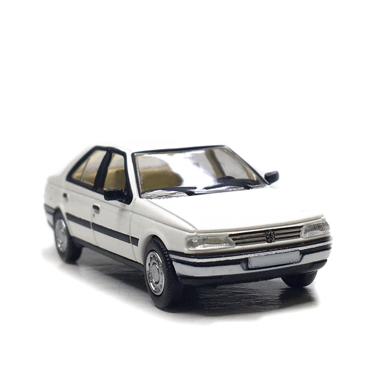 Peugeot 405, berline GRI phase 1, blanc, 1987 - SAI 6381 - HO 1/87