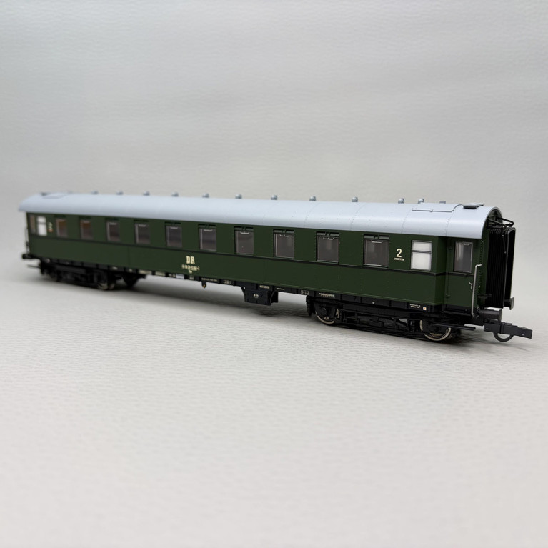 Voiture voyageurs train express, type Bge, 2CL, DR - ROCO 6200202