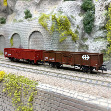 2 wagons tombereaux de type Es et E, parois cabossées, SBB, Ep. IV et V - ROCO 77034 - HO 1/87
