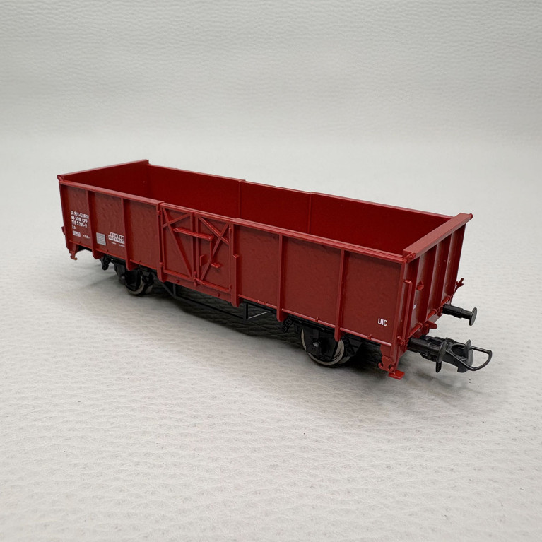 2 wagons tombereaux de type Es et E, parois cabossées, SBB - ROCO 77034