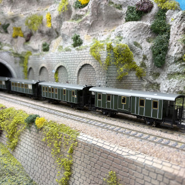 4 voitures pour train régional de bavière, K.Bay.Sts.B., Ep. I - ROCO 6200197 - HO 1/87