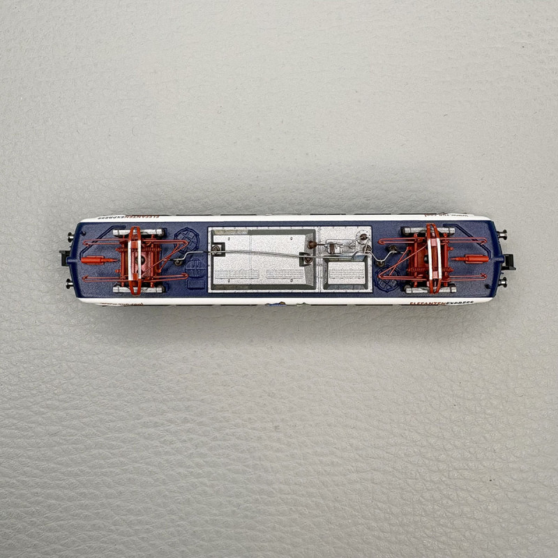 Locomotive électrique BR 110 469-4, TRI - MINITRIX 16260