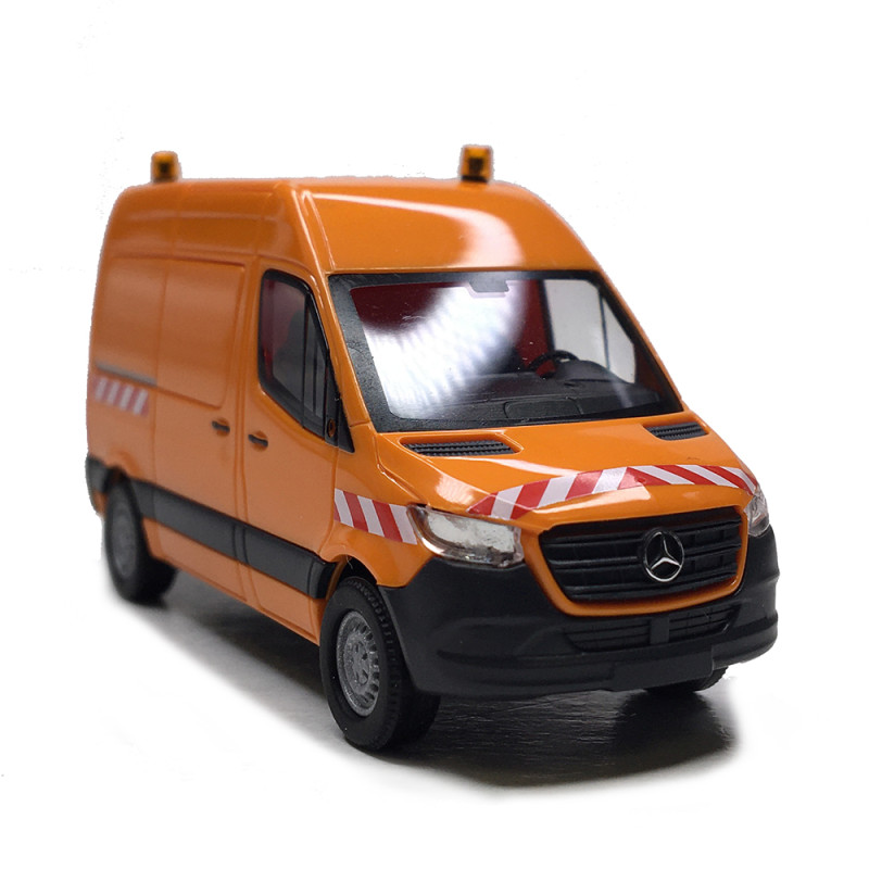 Mercedes Benz, Sprinter, empattement court et toit surélevé, orange - BUSCH 54008 - HO 1/87
