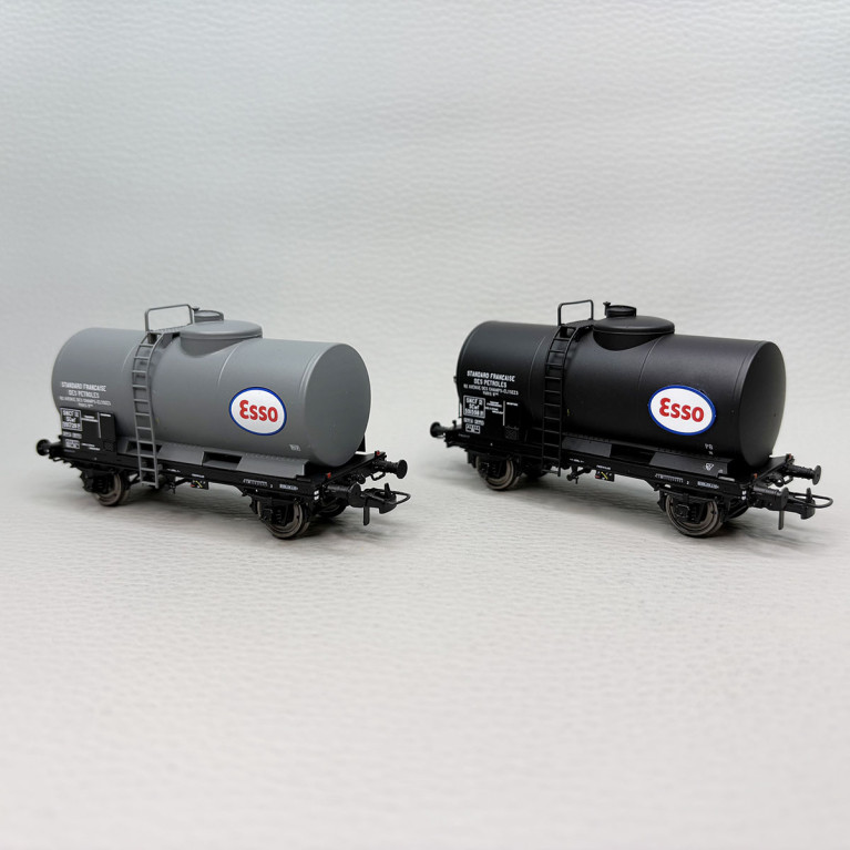 Coffret de 2 wagons citernes pétrole « ESSO », SNCF - REE MODELES WB-870