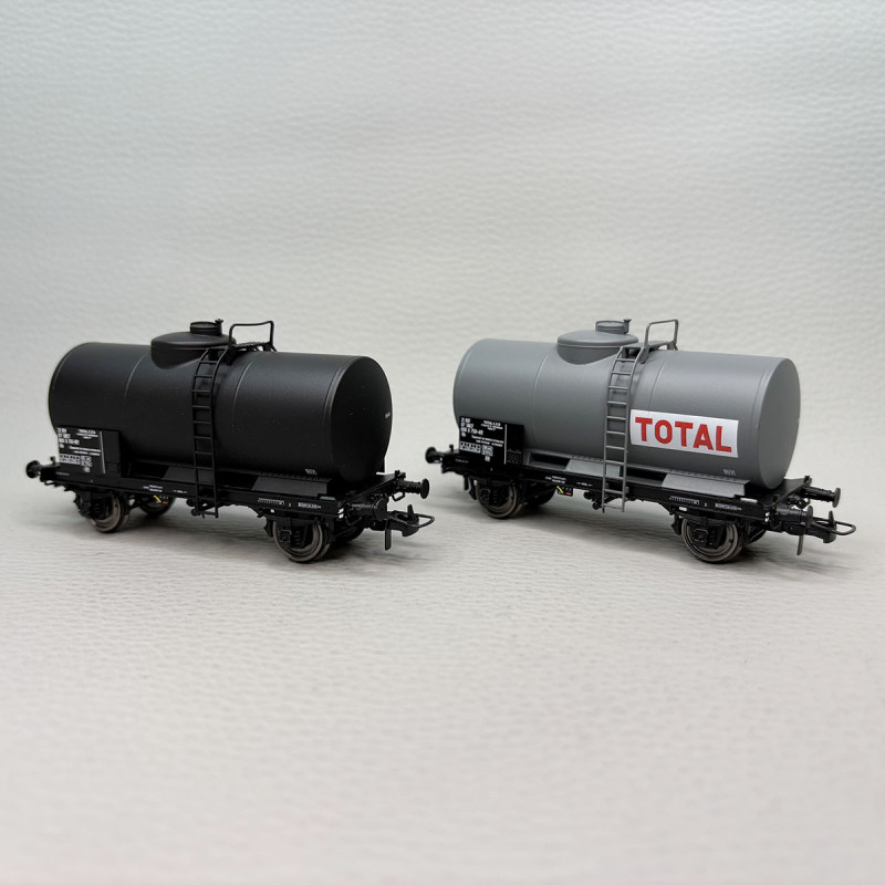 Coffret de 2 wagons citernes pétrole « TOTAL », SNCF - REE MODELES WB-872