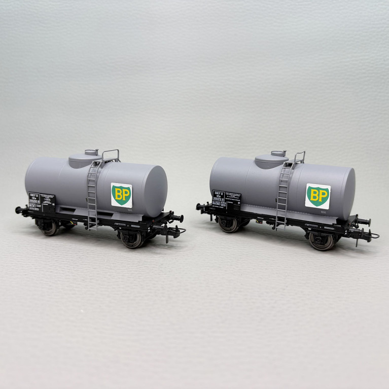 Coffret de 2 wagons citernes pétrole « BP », SNCF - REE MODELES WB-876