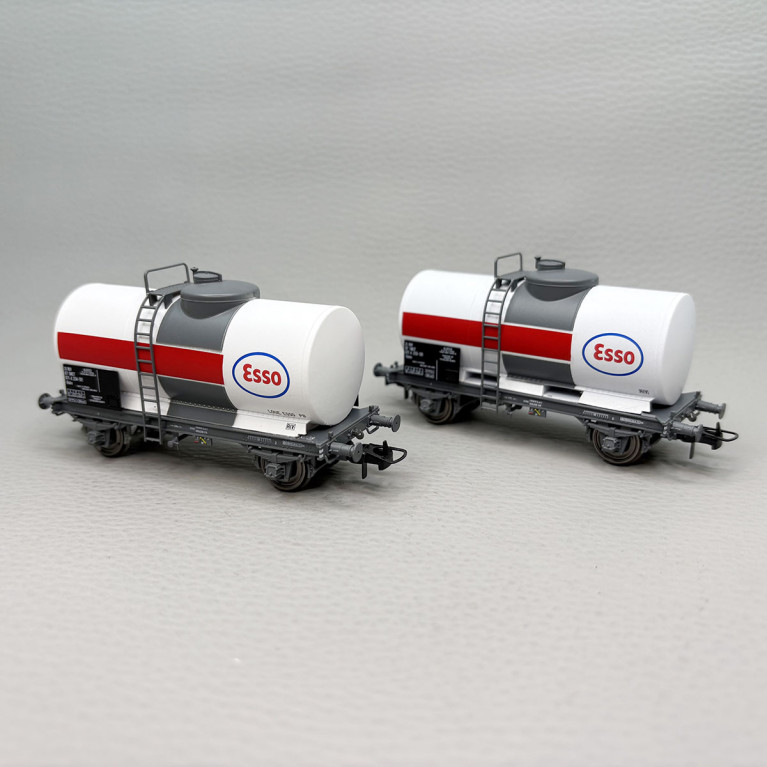 Coffret de 2 wagons citernes pétrole « ESSO », SNCF - REE MODELES WB-878