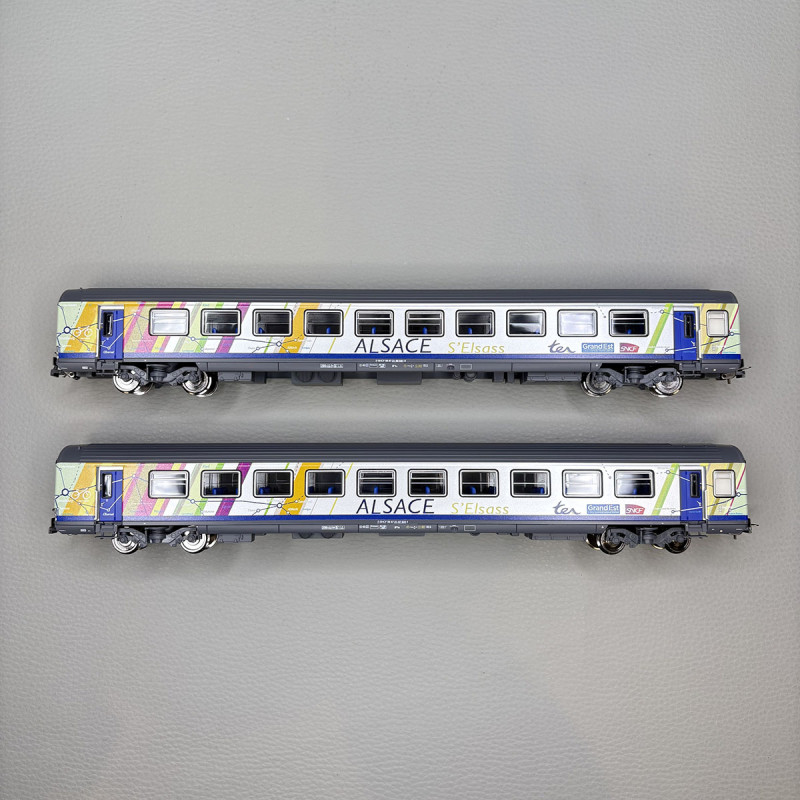 PIKO 97144 - Coffret de 2 voitures Corail Alsace, 2x B11tu 2CL, logo Carmillon SNCF